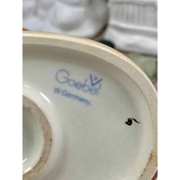 Hummel Puppy Love #1 Boy playing violin 5" tall TMK-5 - Picture 13 of 15